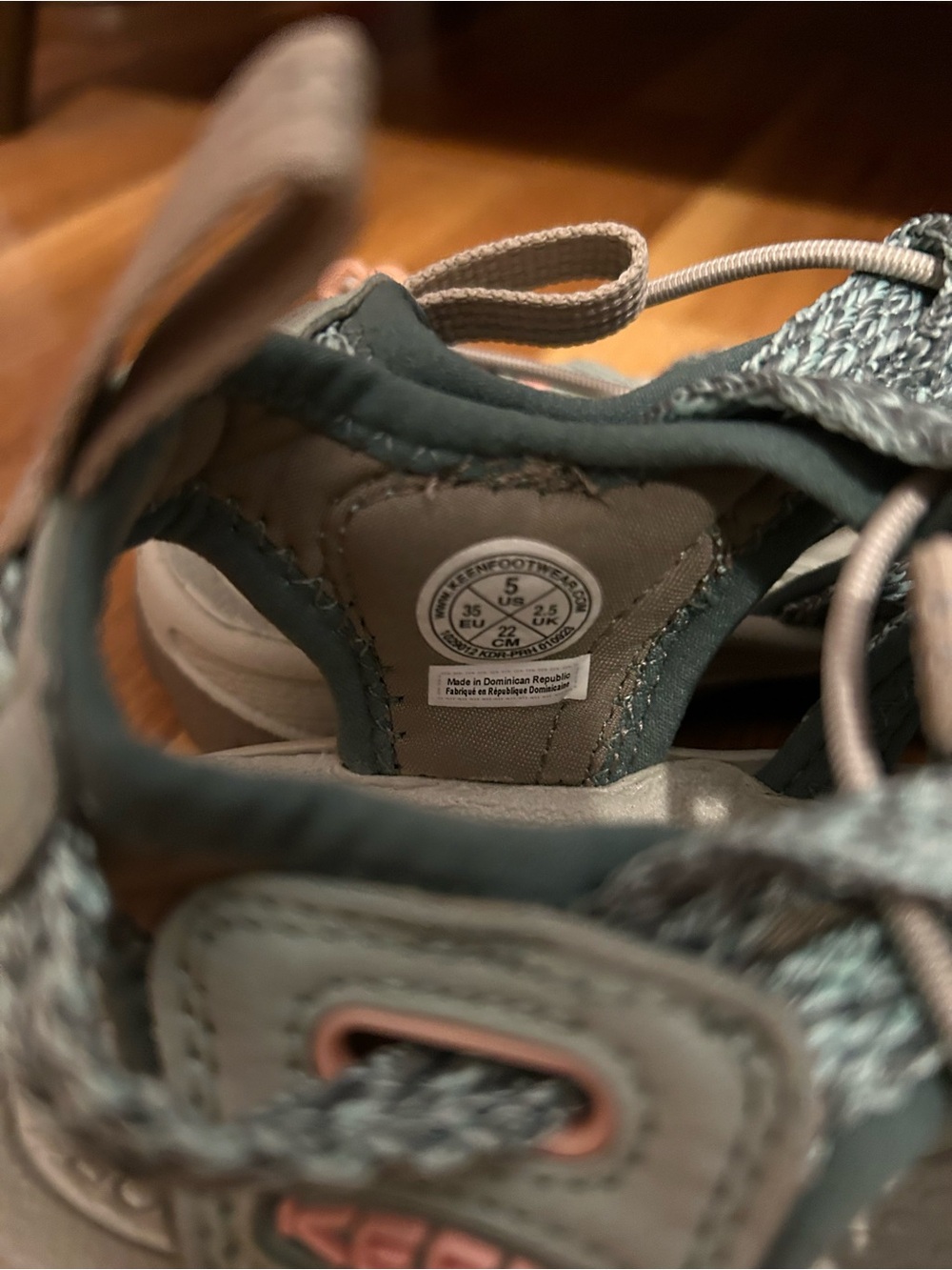 Women’s Keen Teal Blue and Taupe Outdoor Waterproof Sandals size 5 - Picture 10 of 13